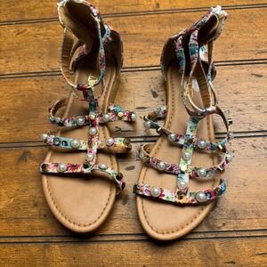 BRASH Kids Floral Gladiator Sandals‎ with Pearls and Zippers